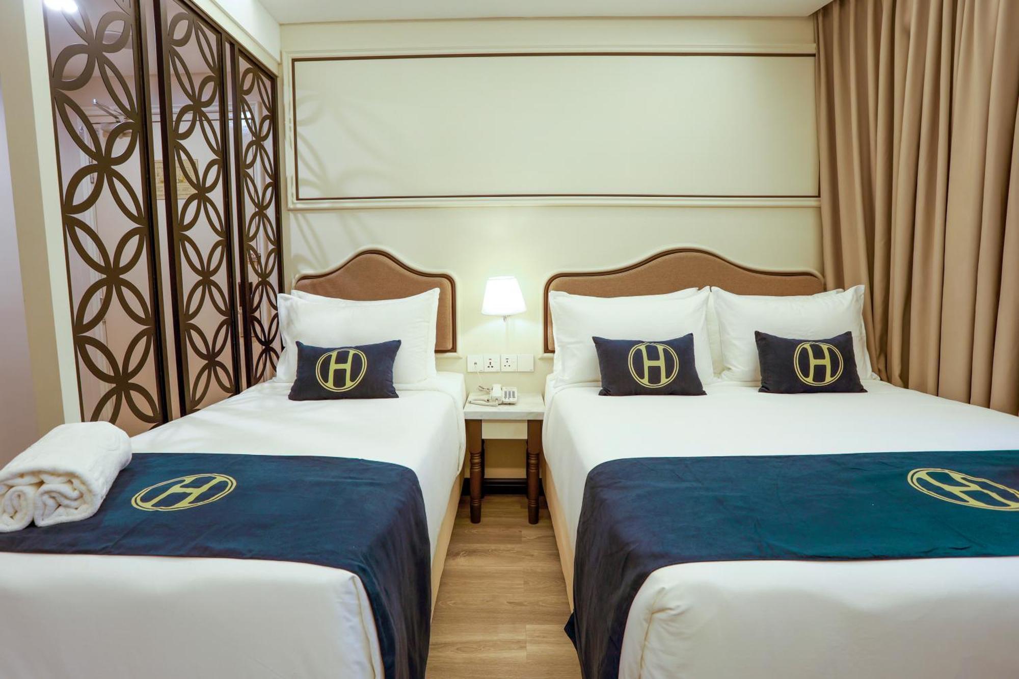 The Host Hotel Ipoh Exterior photo