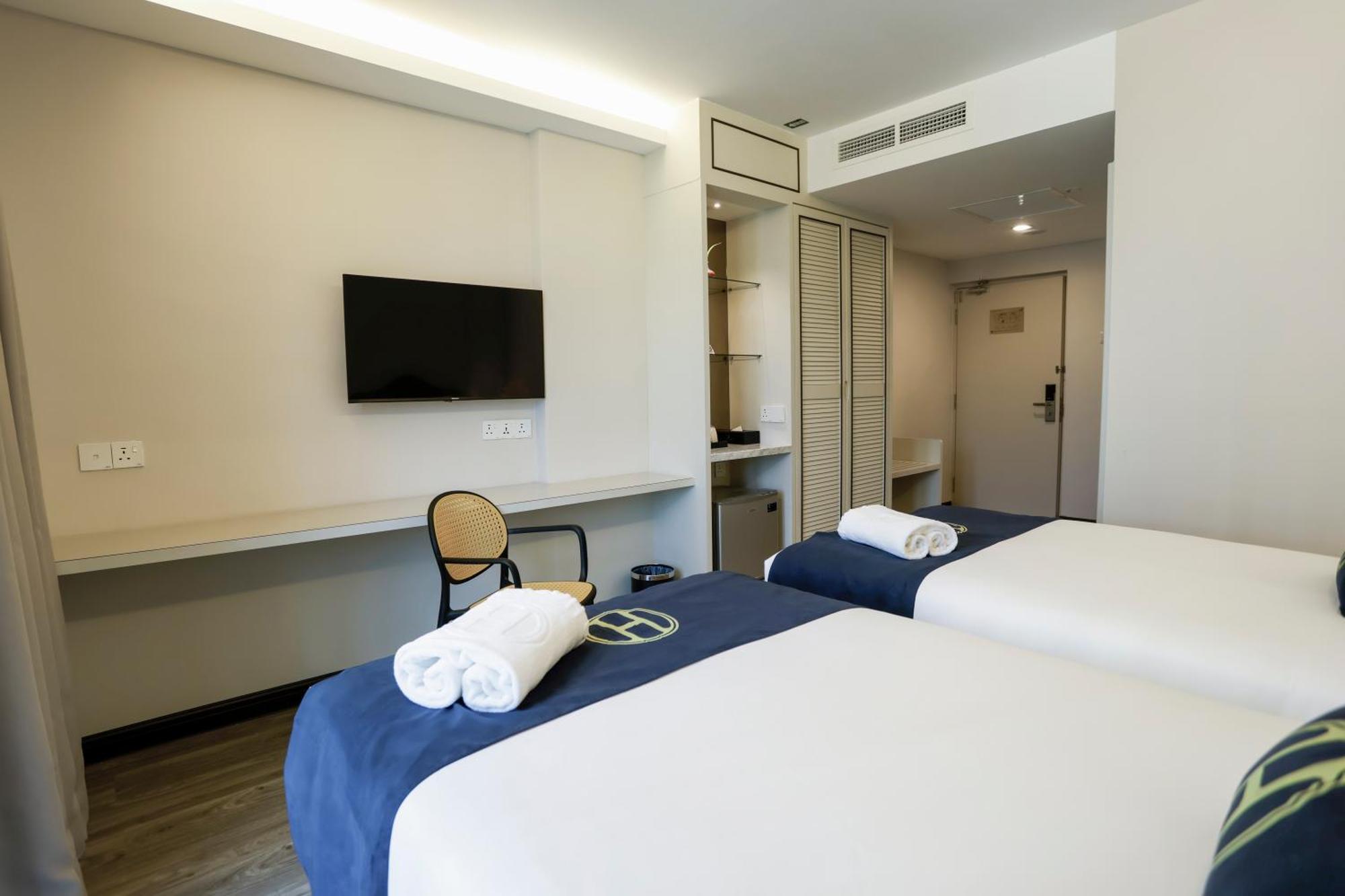 The Host Hotel Ipoh Exterior photo