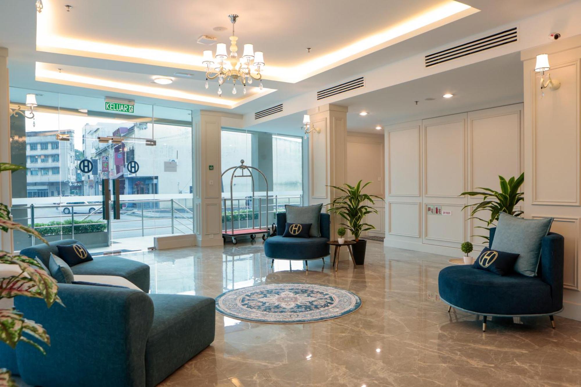 The Host Hotel Ipoh Exterior photo